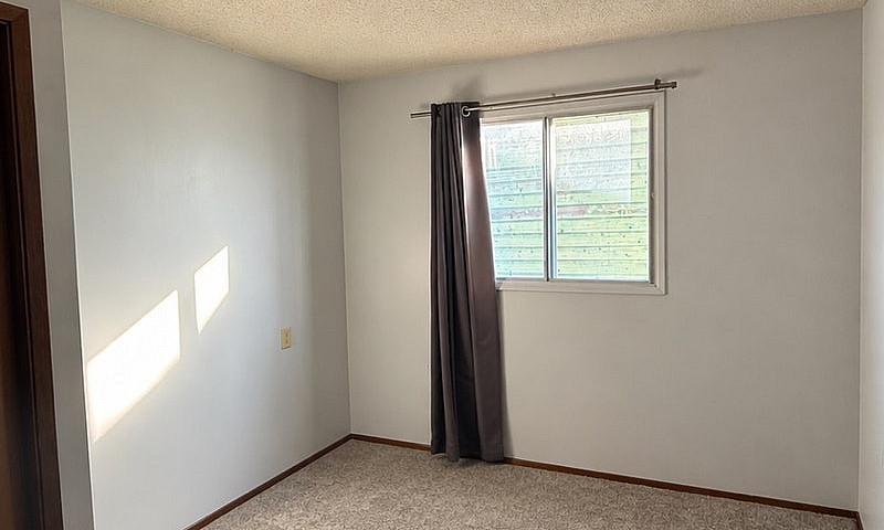 Furnished 3 Bedroom,...