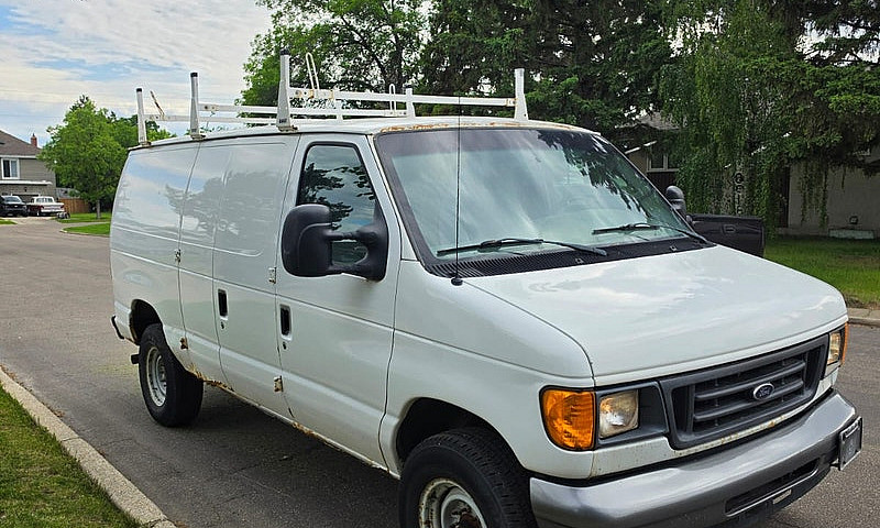 Ford E-350...