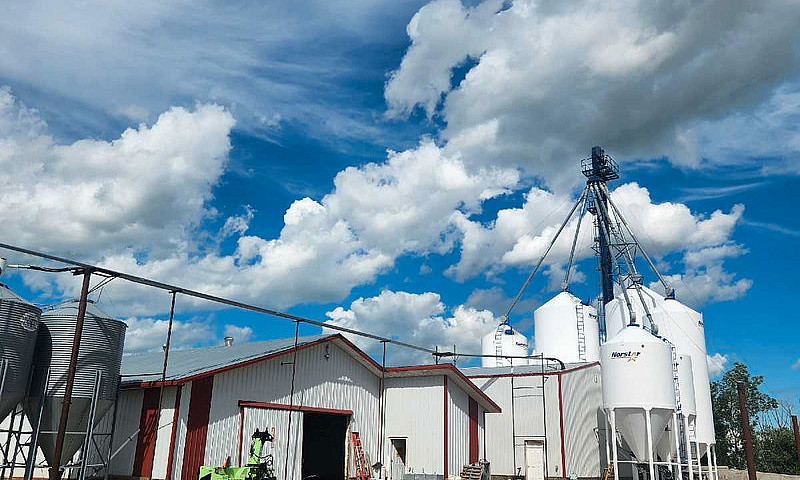 Chicken Barn Acreage...