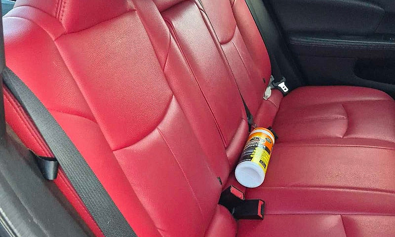 2013 Dodge Avenger...