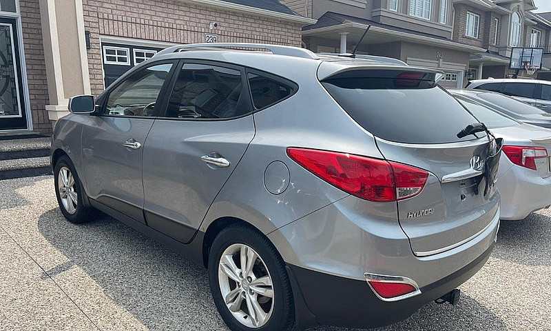 2011 Hyundai Tucson ...