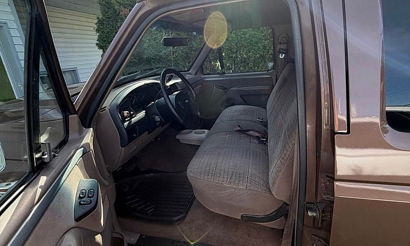 1992 Ford F350...