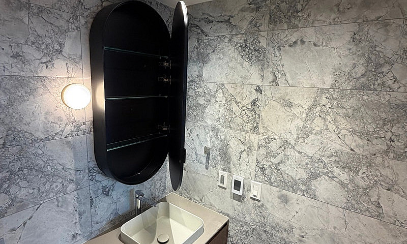 1 Bed 1 Bath Condo...