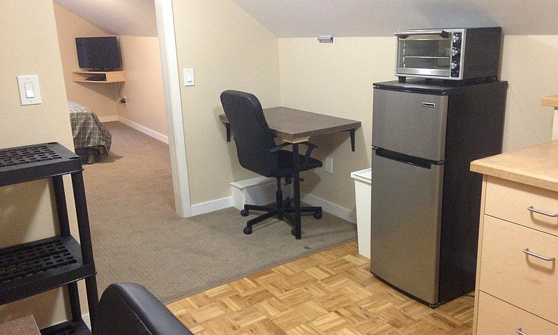 Attic Suite, Furnish...