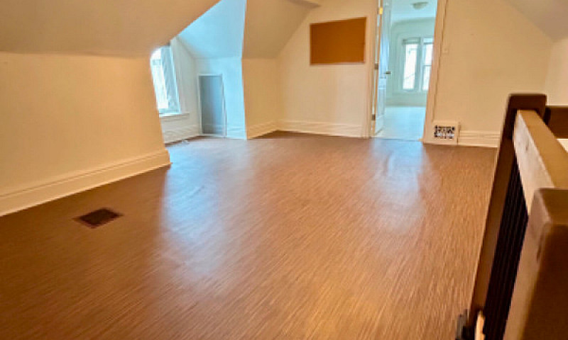 **4Bed 1Bath Duplex ...