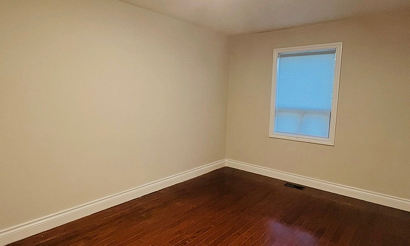 3 Bedrooms Bungalow ...