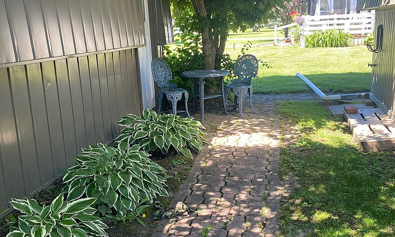 140 Roxanna Court, S...