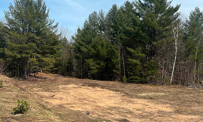 Over An Acre-Lot 6 4...