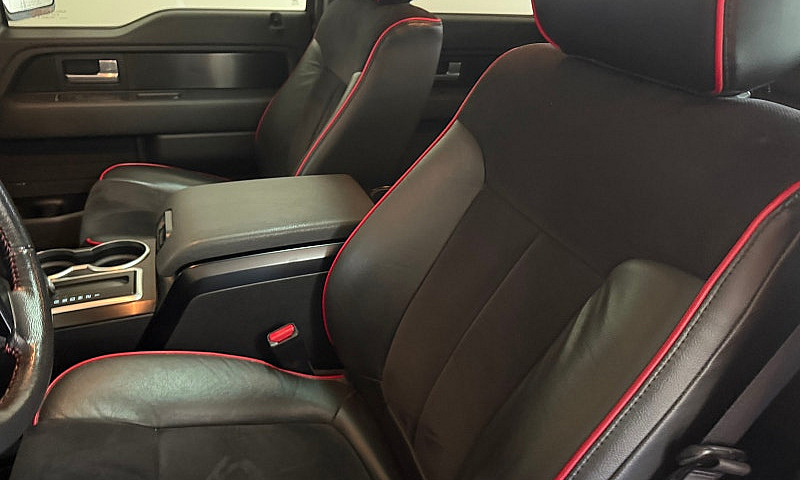 2013 Ford F150 Fx4...
