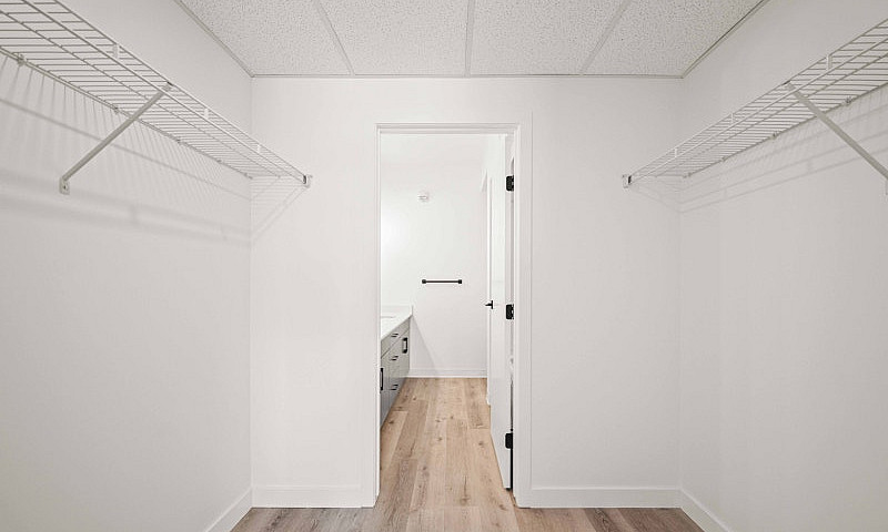 Luxury 2 Bed 2 Bath ...