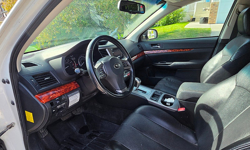 2012 Subaru Outback ...