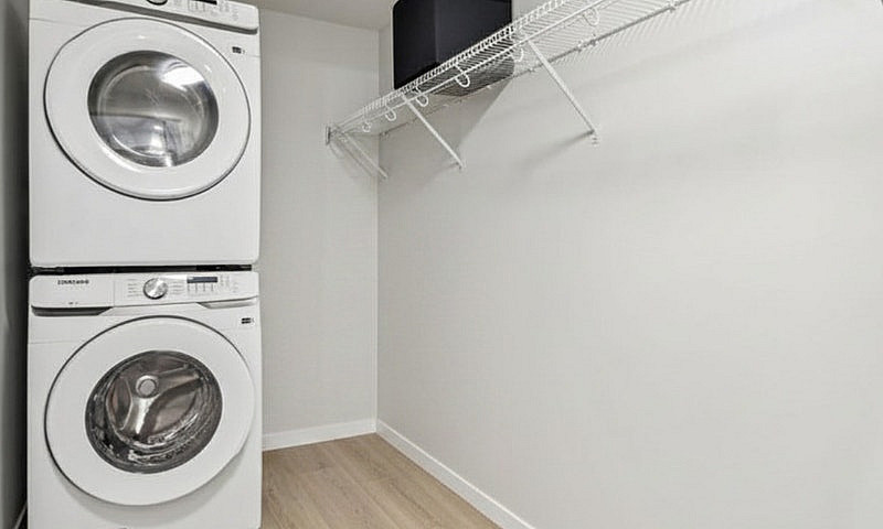 Beautiful Condo For ...