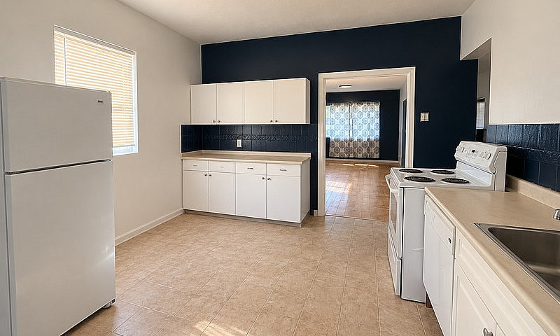 3 Bedroom 1 Bathroom...