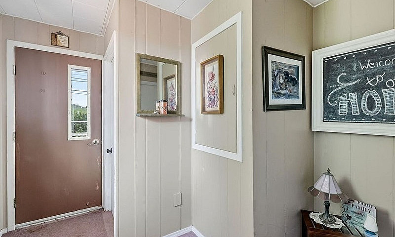 99 Findlay Hill Rd, ...