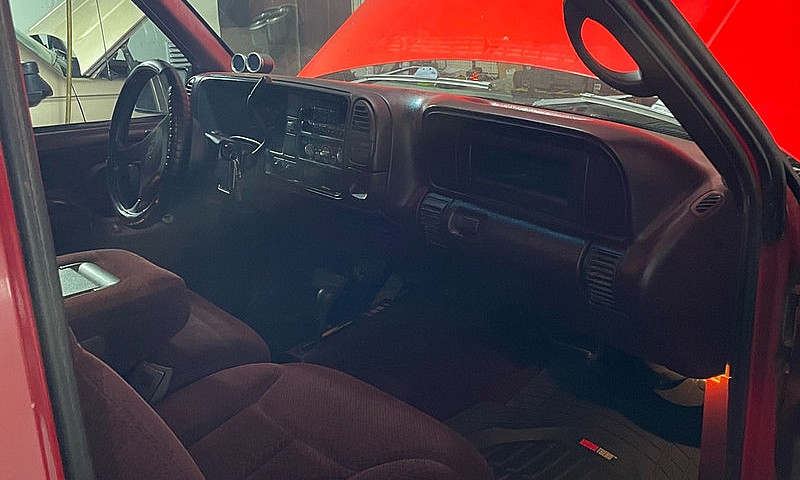 1997 Chevy K2500...