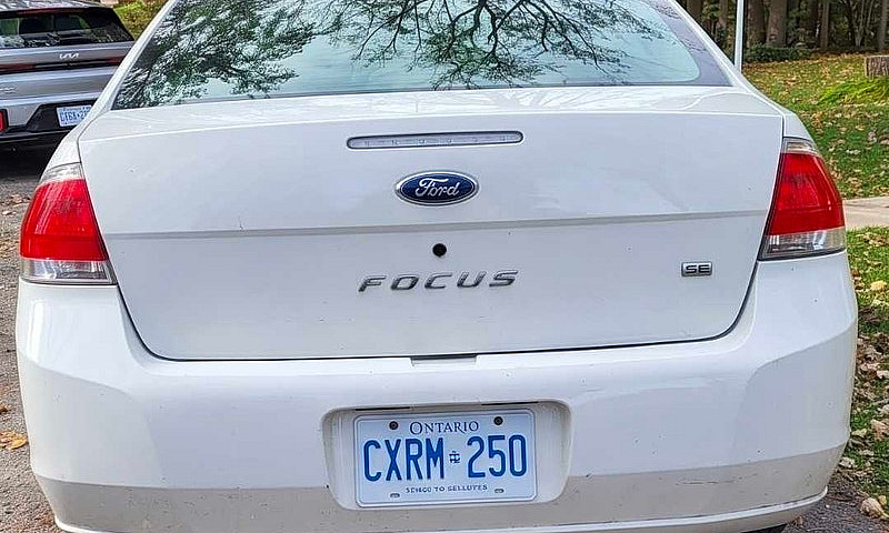 2009 Ford Focus Se –...