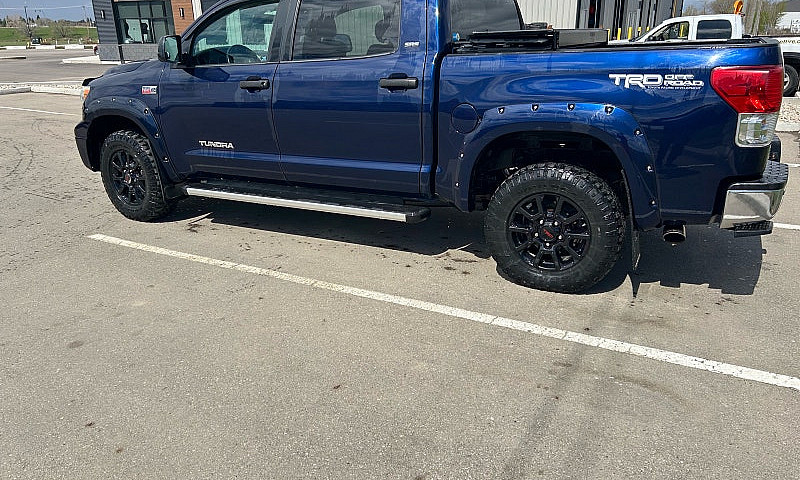 Toyota Tundra Trd...