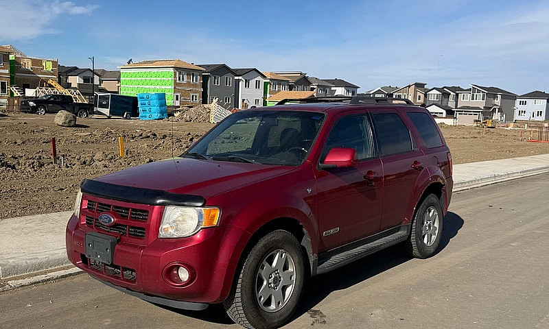 2010 Ford Escape Lim...