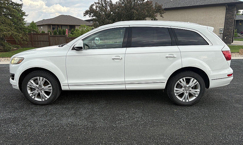 2011 Audi Q7...