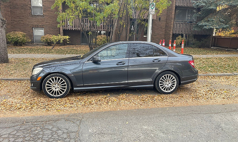 2010 Mercedes Benz  ...