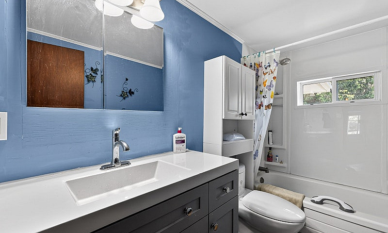 3 Bdrm/2 Bthrm Home ...