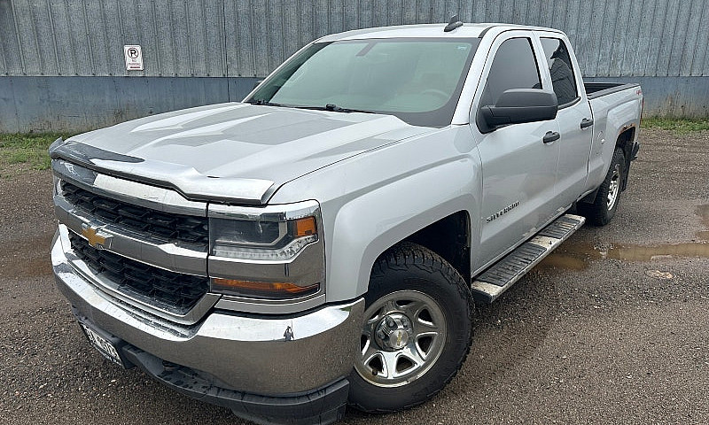 2016 Chevy Silverado...