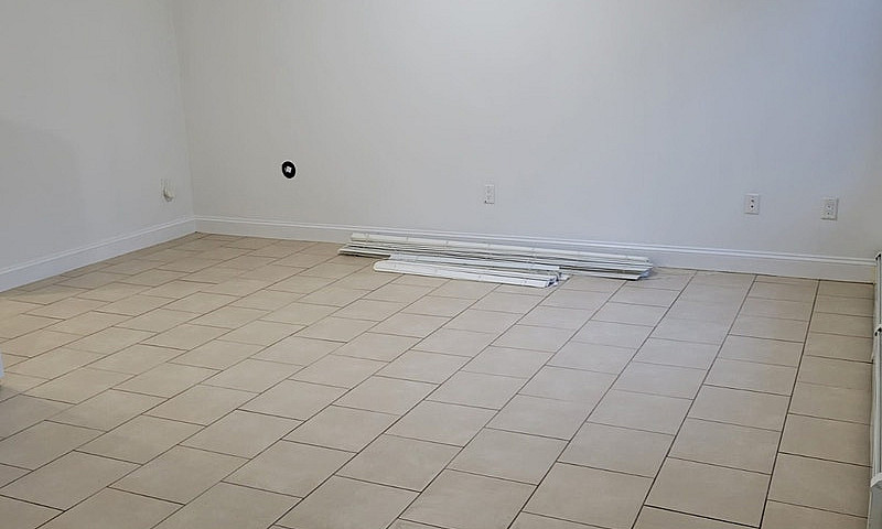 In West Newton 2 Bed...