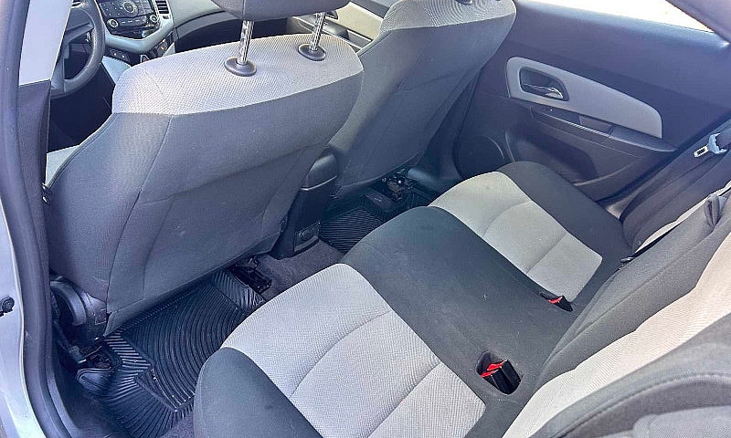 2012 Chevrolet Cruz ...