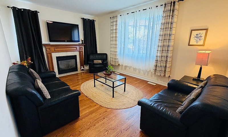 Spacious Furnished 3...