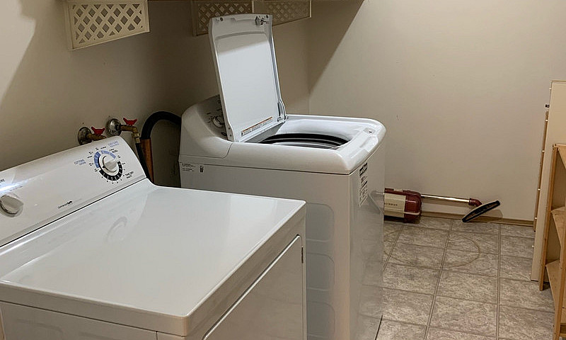 2 Br Condo Close To ...