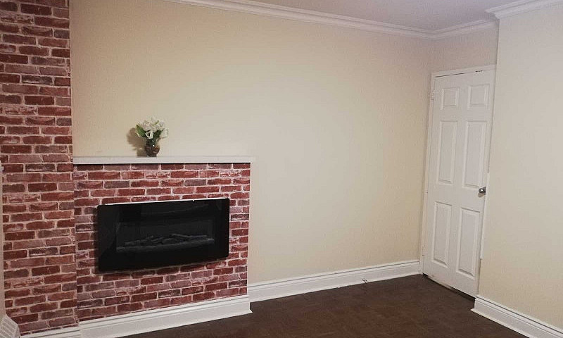 Clean Two Bed Room A...