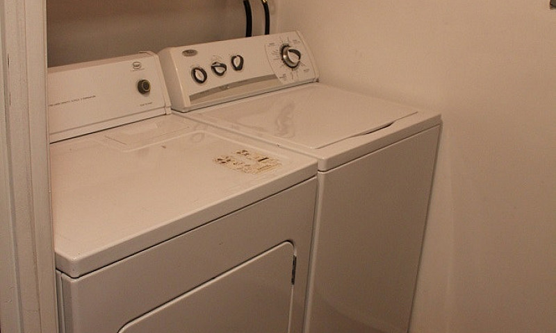 Rent Reduced - Cente...