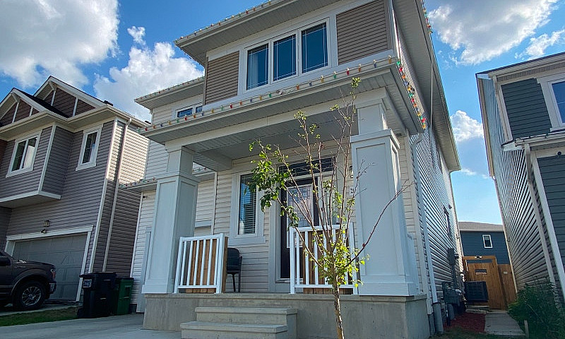 4-Bedroom Detached H...