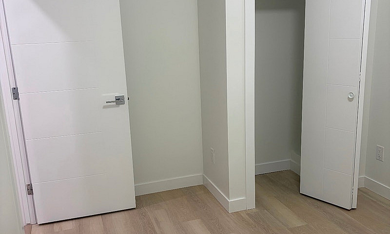 1 Bedroom Basement S...