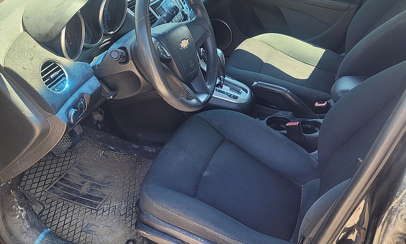2011 Chevrolet Cruze...
