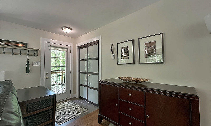 Bungalow | 4.41 Acre...