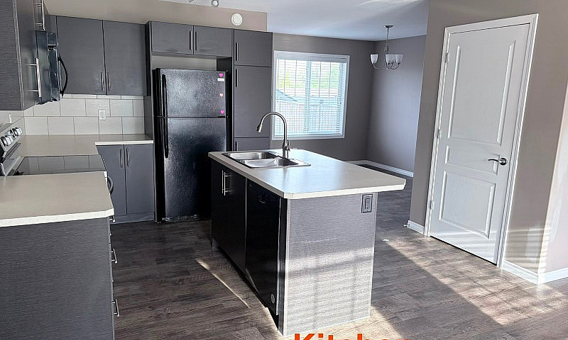 Townhouse In Sylvan ...