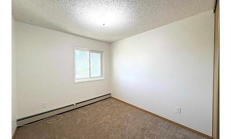 2 Bed 1 Bath Condo...