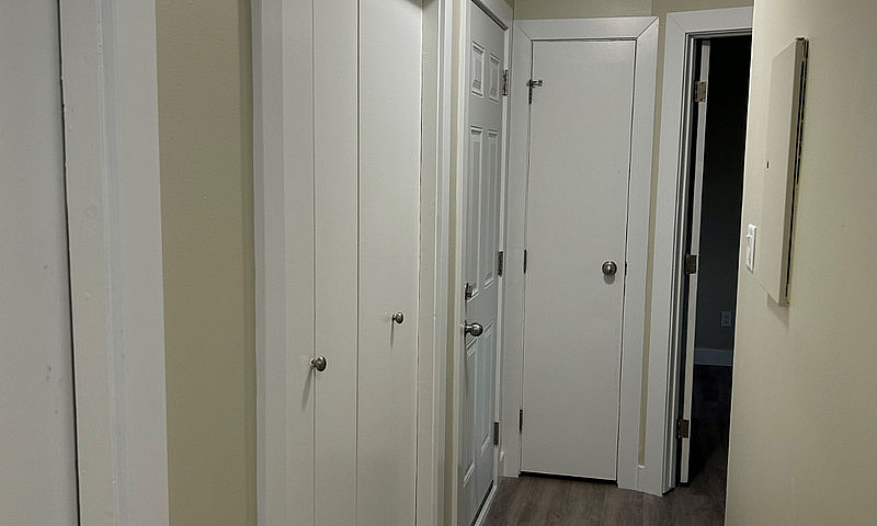 Spacious 2 Bedroom S...