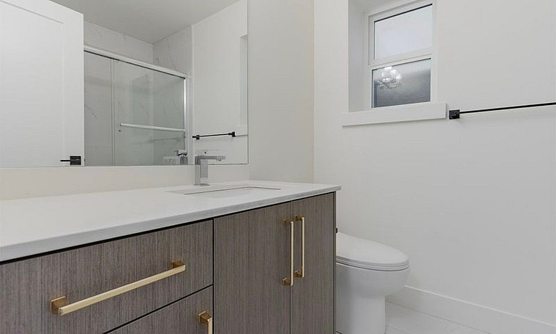 1-Bedroom Basement S...