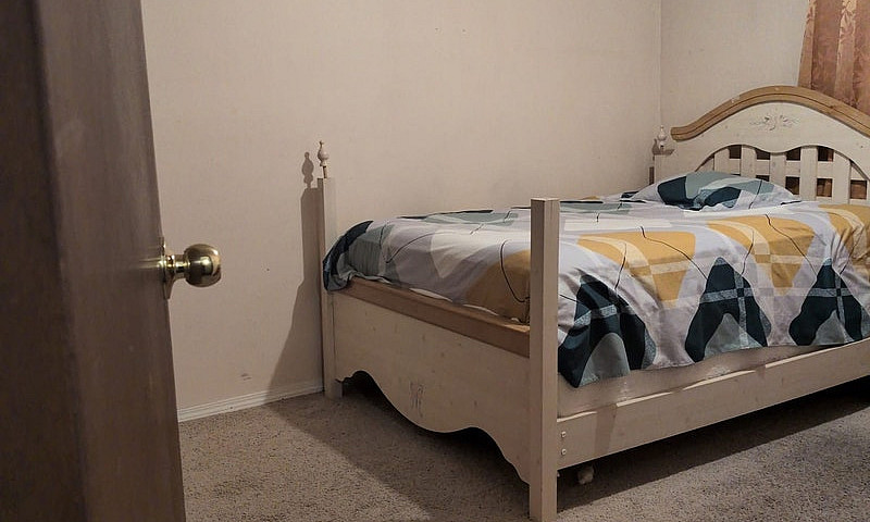 Room For Rent...
