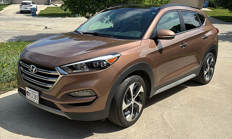 2017 Hyundai Tuscon ...
