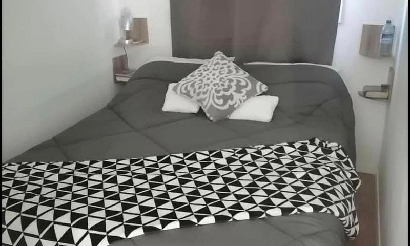 Small 2 Bedroom Hous...