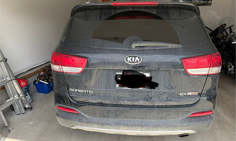 Kia Sorento ...