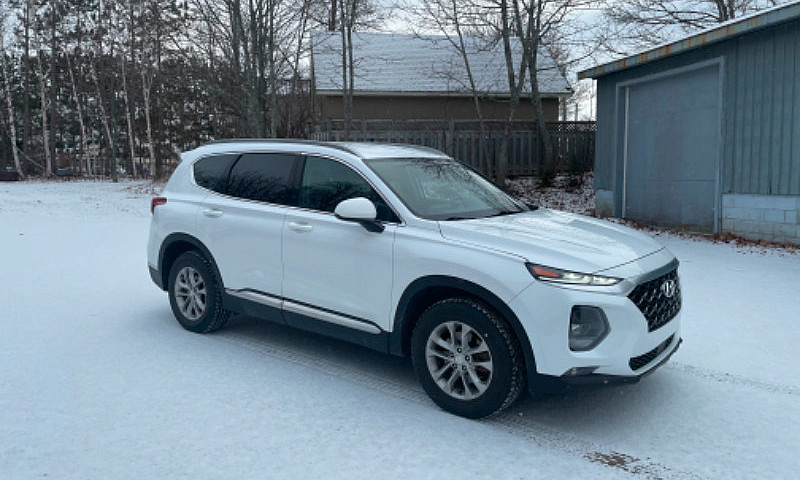 2019 Hyundai Santa F...