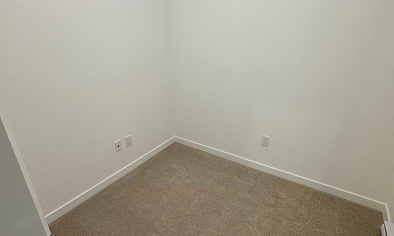 2 Bed 2 Bath Apartme...