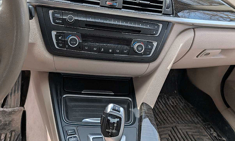 2013 Bmw 328I Xdrive...
