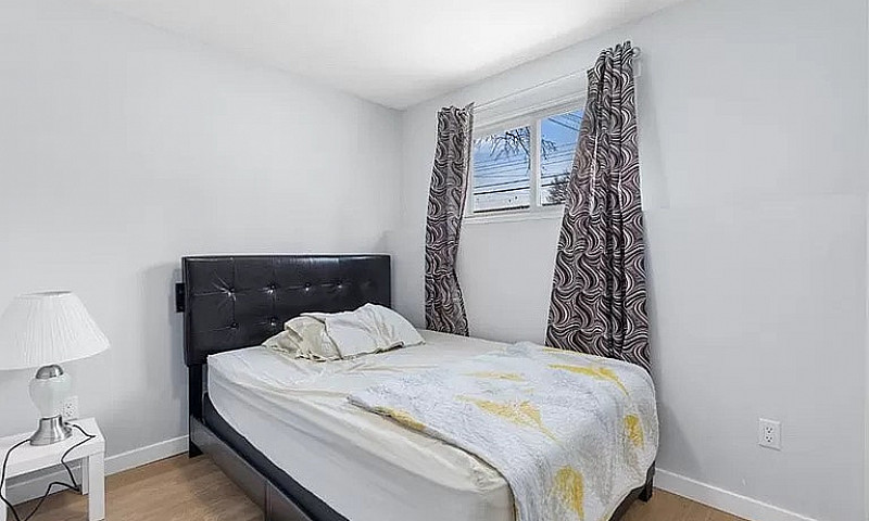 3 Bed 1 Bath Unit Fo...