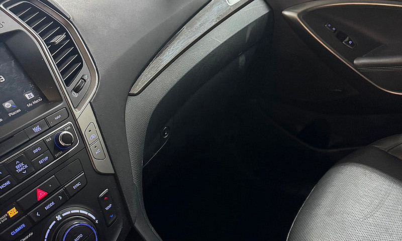 2018 Hyundai Sante F...