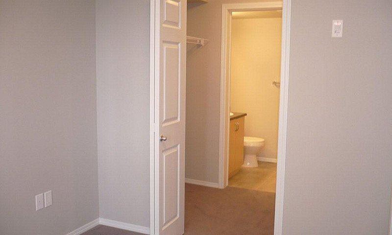 2 Bed 2 Bath Condo I...